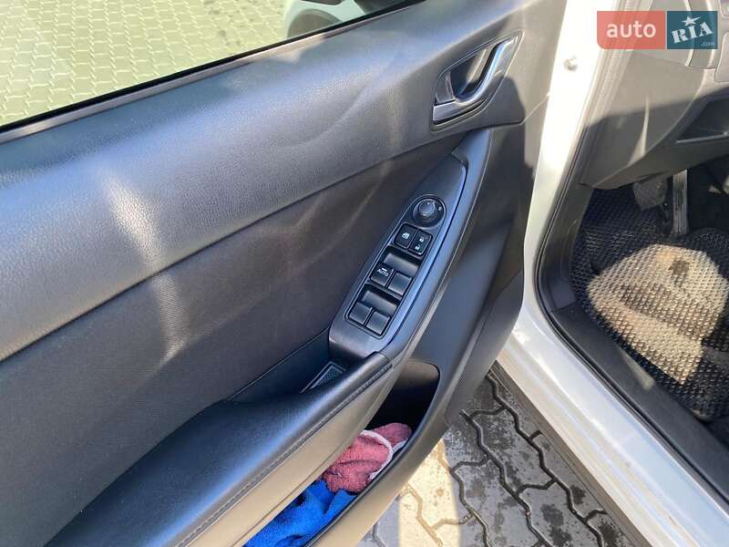 Внедорожник / Кроссовер Mazda CX-5 2016 в Львове фото 16 Внедорожник / Кроссовер Mazda CX-5 2016 в Львове