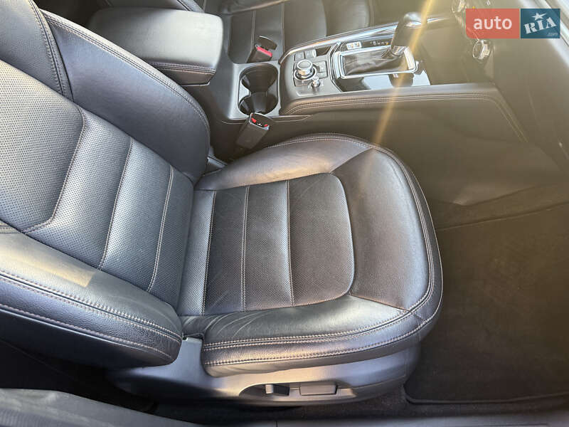 Позашляховик / Кросовер Mazda CX-5 2018 в Києві фото 44 Позашляховик / Кросовер Mazda CX-5 2018 в Києві