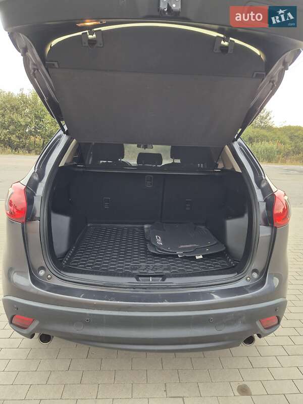 Позашляховик / Кросовер Mazda CX-5 2015 в Києві