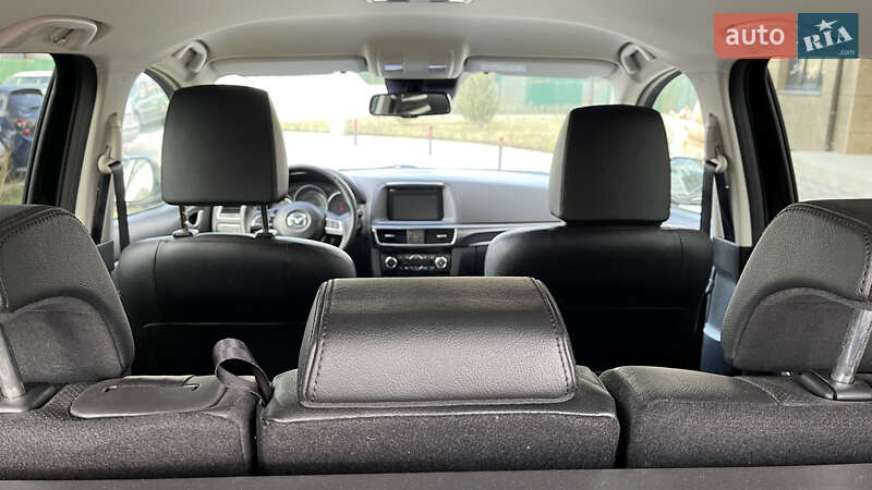 Внедорожник / Кроссовер Mazda CX-5 2016 в Киеве