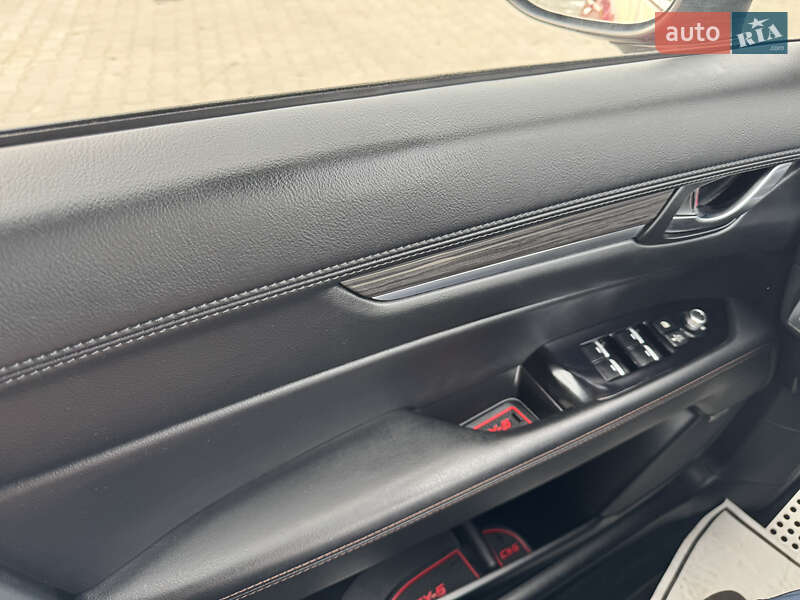 Внедорожник / Кроссовер Mazda CX-5 2020 в Калуше