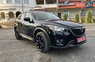 Позашляховик / Кросовер Mazda CX-5 2015 в Золочеві