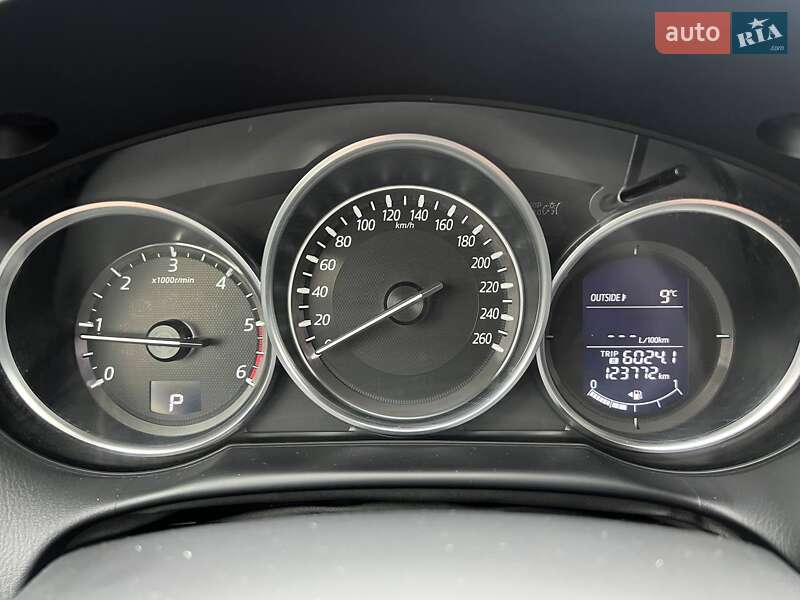 Позашляховик / Кросовер Mazda CX-5 2015 в Києві