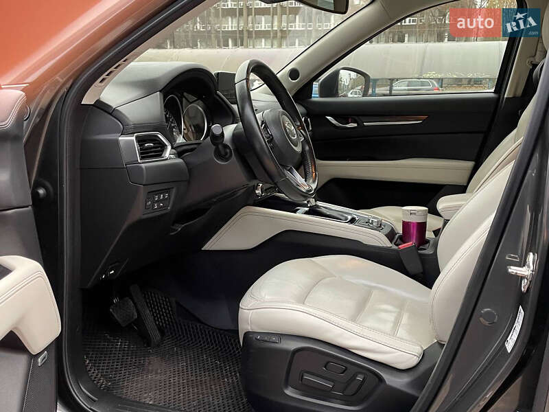 Внедорожник / Кроссовер Mazda CX-5 2018 в Киеве