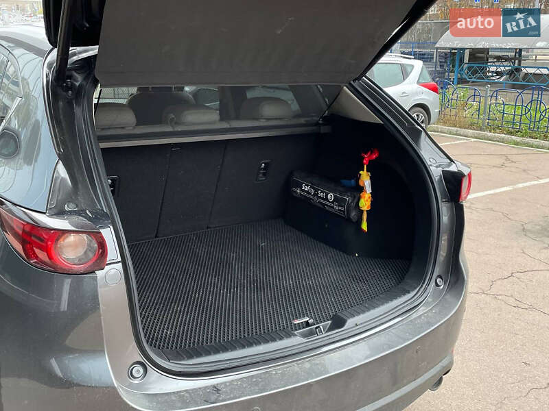 Внедорожник / Кроссовер Mazda CX-5 2018 в Киеве