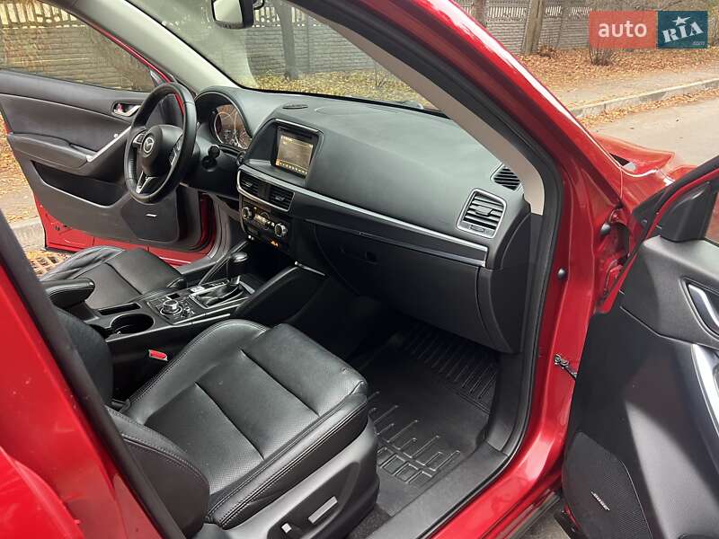 Позашляховик / Кросовер Mazda CX-5 2016 в Дніпрі