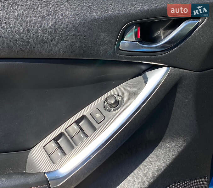 Позашляховик / Кросовер Mazda CX-5 2012 в Рівному