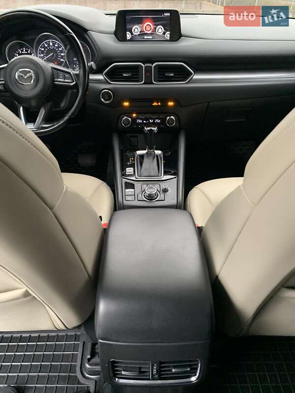 Внедорожник / Кроссовер Mazda CX-5 2017 в Киеве