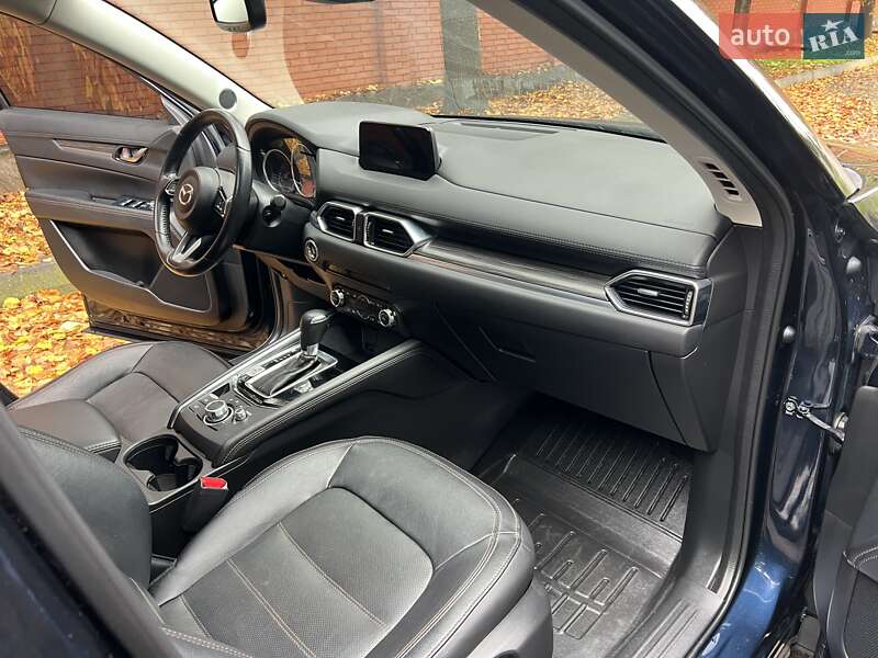 Позашляховик / Кросовер Mazda CX-5 2018 в Дніпрі фото 37 Позашляховик / Кросовер Mazda CX-5 2018 в Дніпрі
