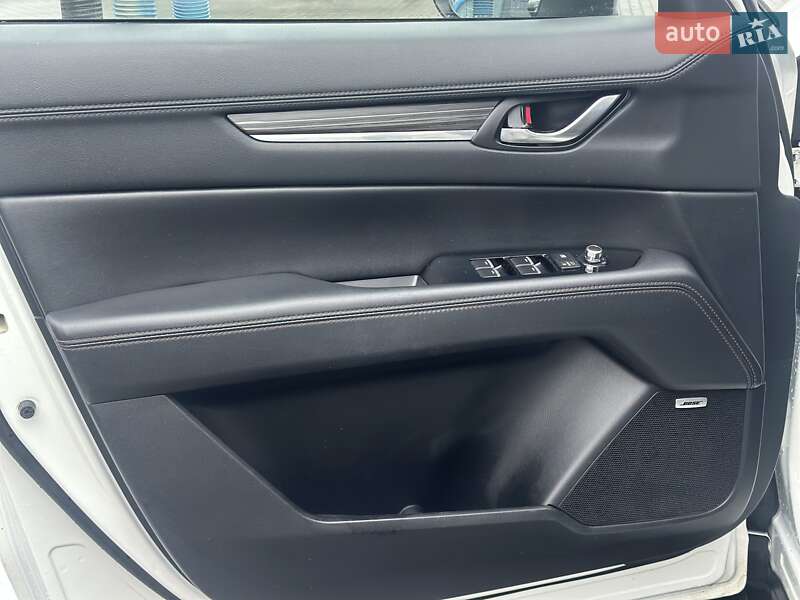 Позашляховик / Кросовер Mazda CX-5 2018 в Києві фото 41 Позашляховик / Кросовер Mazda CX-5 2018 в Києві