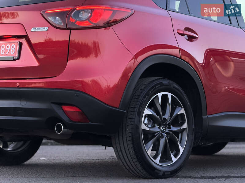 Позашляховик / Кросовер Mazda CX-5 2015 в Радивиліві
