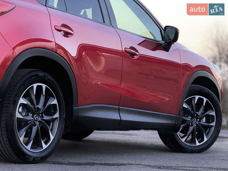 Позашляховик / Кросовер Mazda CX-5 2015 в Радивиліві