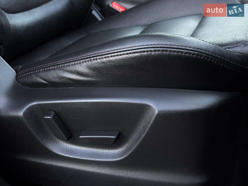 Позашляховик / Кросовер Mazda CX-5 2015 в Радивиліві