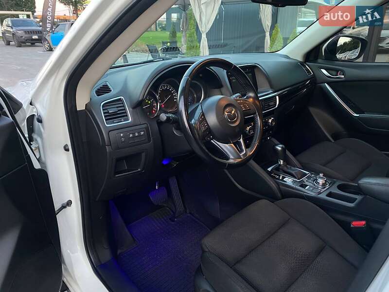 Позашляховик / Кросовер Mazda CX-5 2015 в Києві