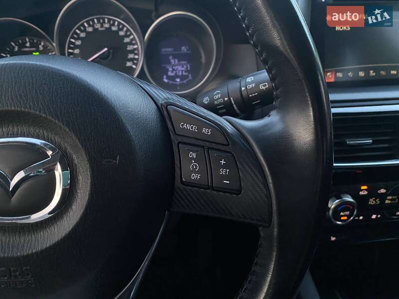 Позашляховик / Кросовер Mazda CX-5 2015 в Києві