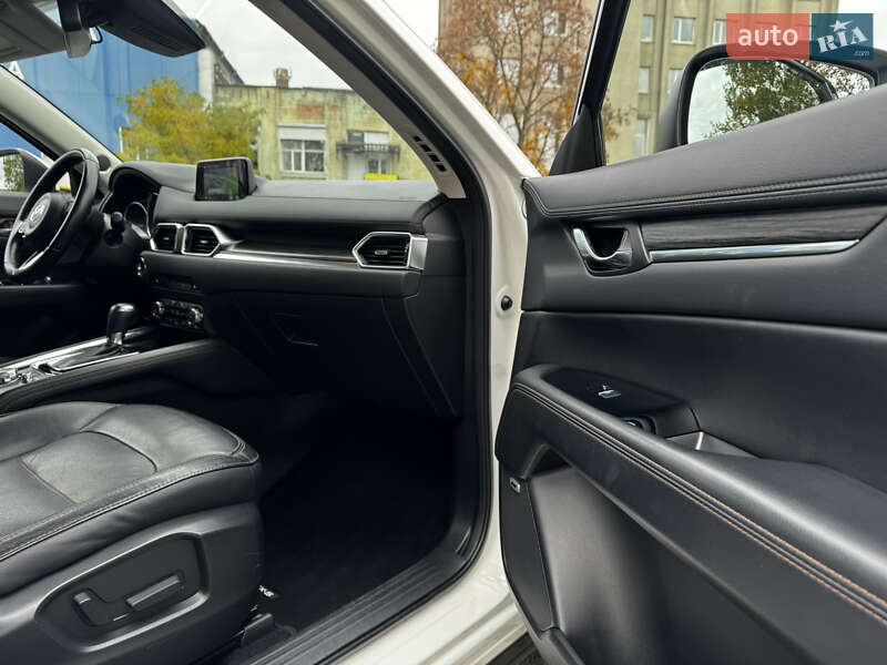 Позашляховик / Кросовер Mazda CX-5 2018 в Малині