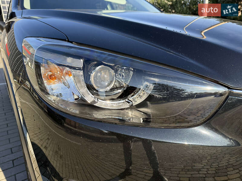 Позашляховик / Кросовер Mazda CX-5 2015 в Луцьку
