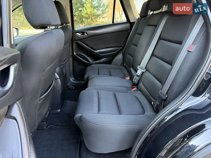 Позашляховик / Кросовер Mazda CX-5 2015 в Луцьку