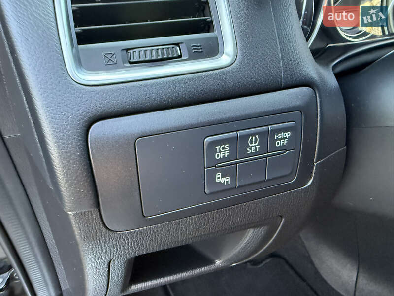 Позашляховик / Кросовер Mazda CX-5 2015 в Луцьку