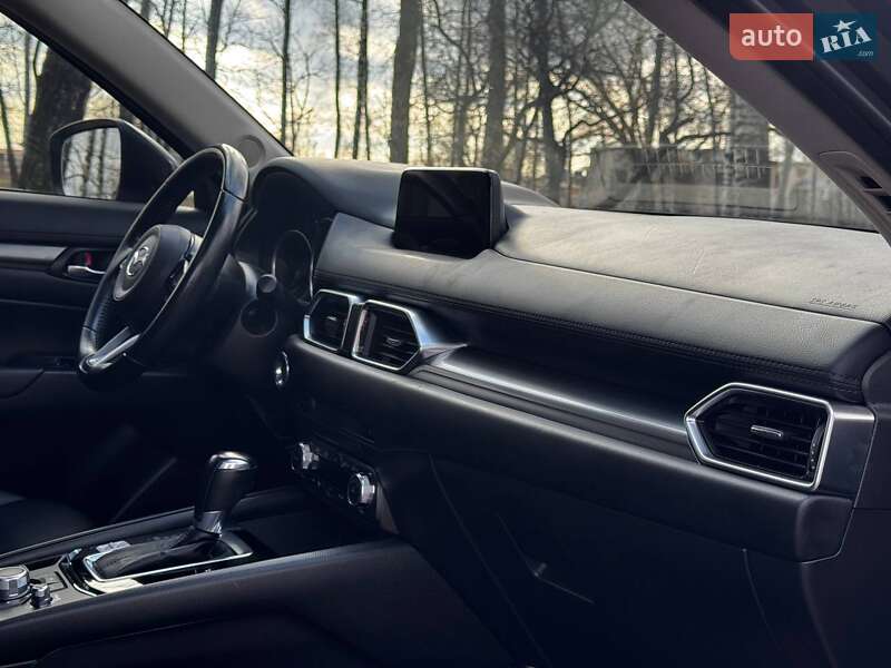 Внедорожник / Кроссовер Mazda CX-5 2018 в Ахтырке фото 35 Внедорожник / Кроссовер Mazda CX-5 2018 в Ахтырке