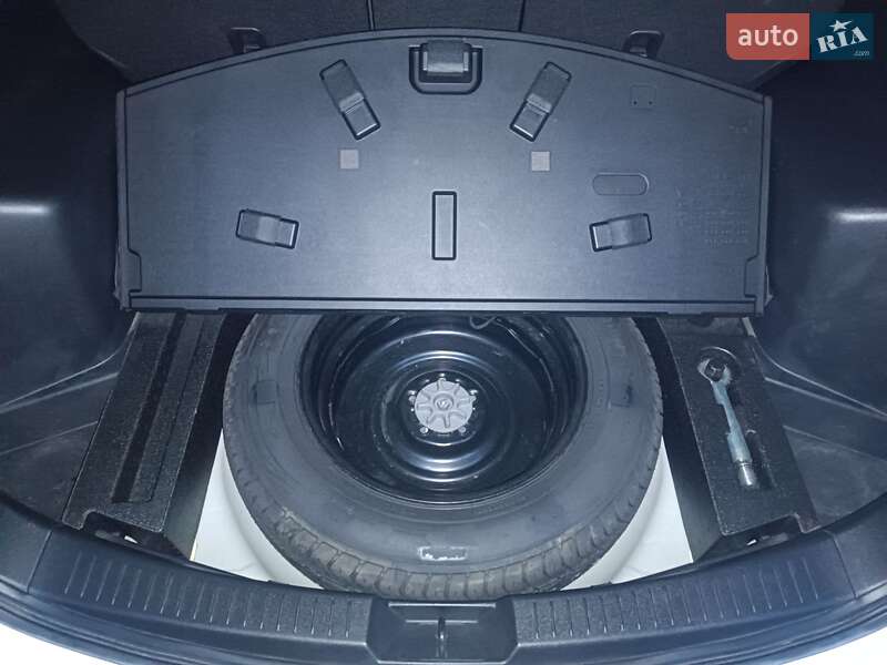 Внедорожник / Кроссовер Mazda CX-5 2016 в Лубнах