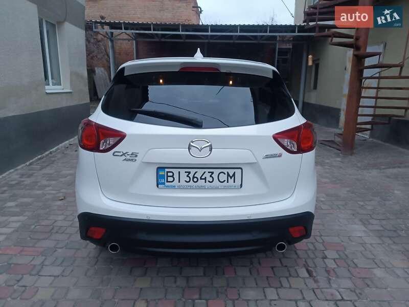 Внедорожник / Кроссовер Mazda CX-5 2016 в Лубнах