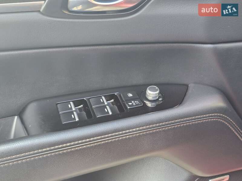 Позашляховик / Кросовер Mazda CX-5 2017 в Кривому Розі фото 60 Позашляховик / Кросовер Mazda CX-5 2017 в Кривому Розі