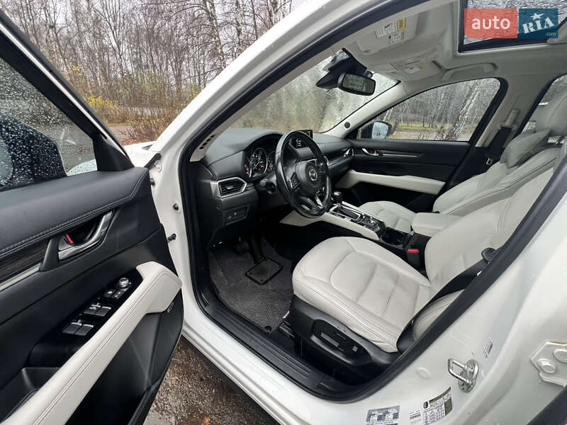 Позашляховик / Кросовер Mazda CX-5 2017 в Львові