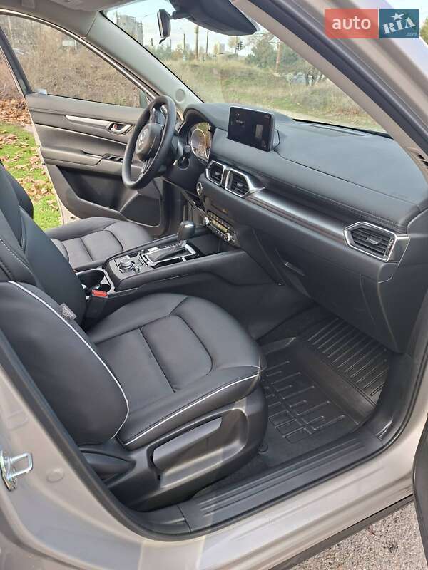 Позашляховик / Кросовер Mazda CX-5 2024 в Дніпрі фото 12 Позашляховик / Кросовер Mazda CX-5 2024 в Дніпрі