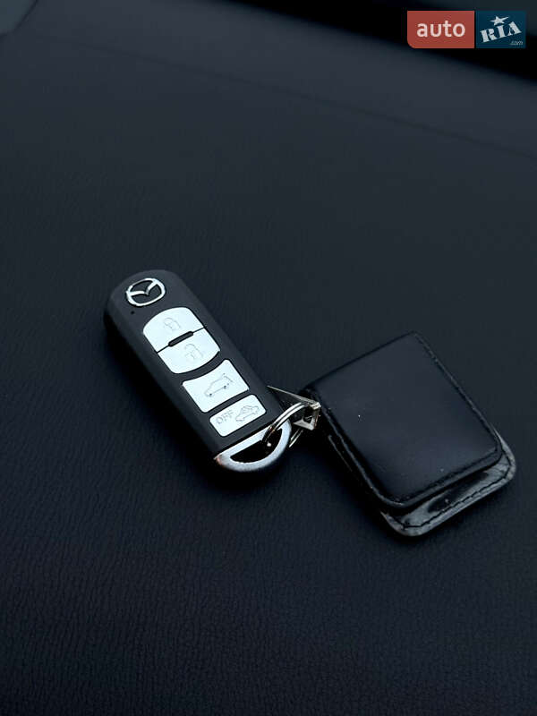 Внедорожник / Кроссовер Mazda CX-5 2019 в Киеве