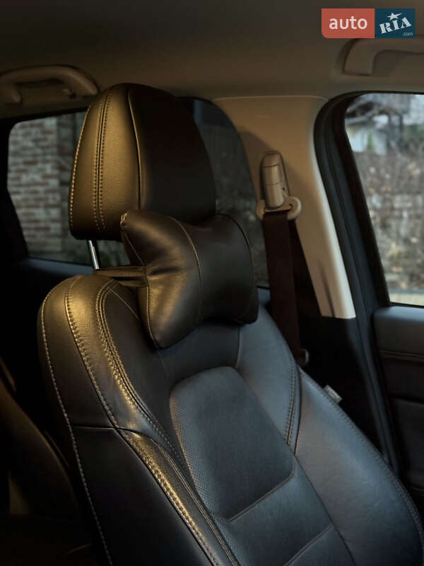 Внедорожник / Кроссовер Mazda CX-5 2019 в Киеве