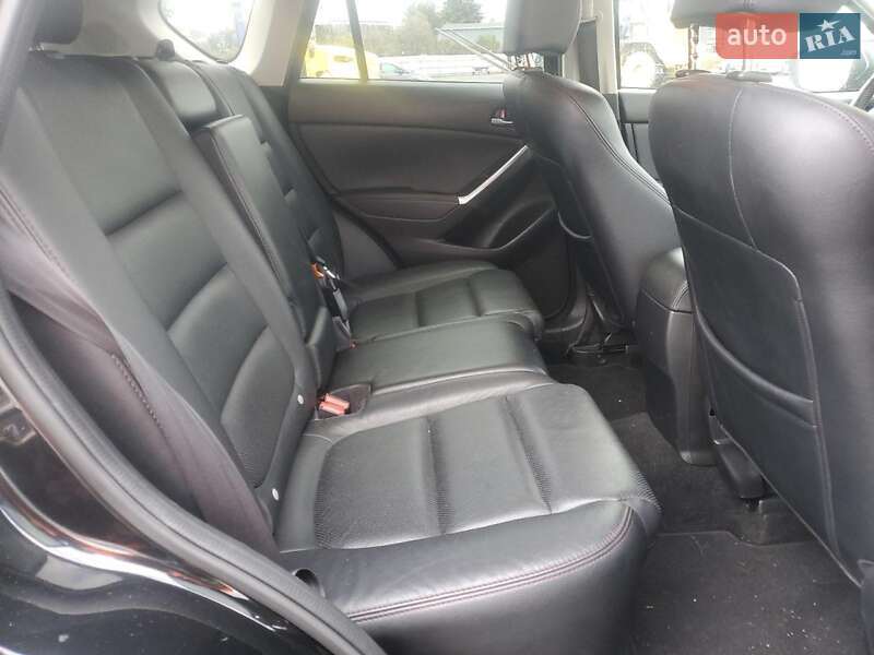 Внедорожник / Кроссовер Mazda CX-5 2016 в Ровно