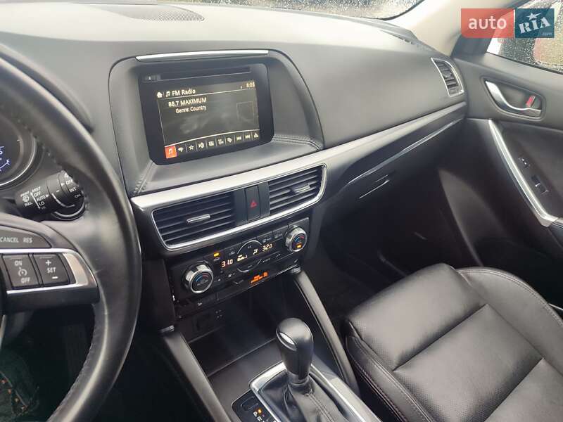 Внедорожник / Кроссовер Mazda CX-5 2016 в Луцке