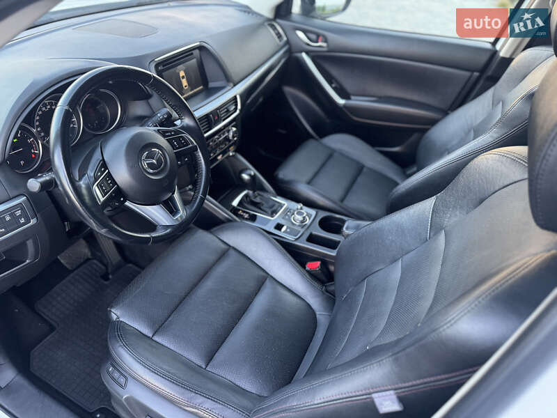 Позашляховик / Кросовер Mazda CX-5 2015 в Луцьку