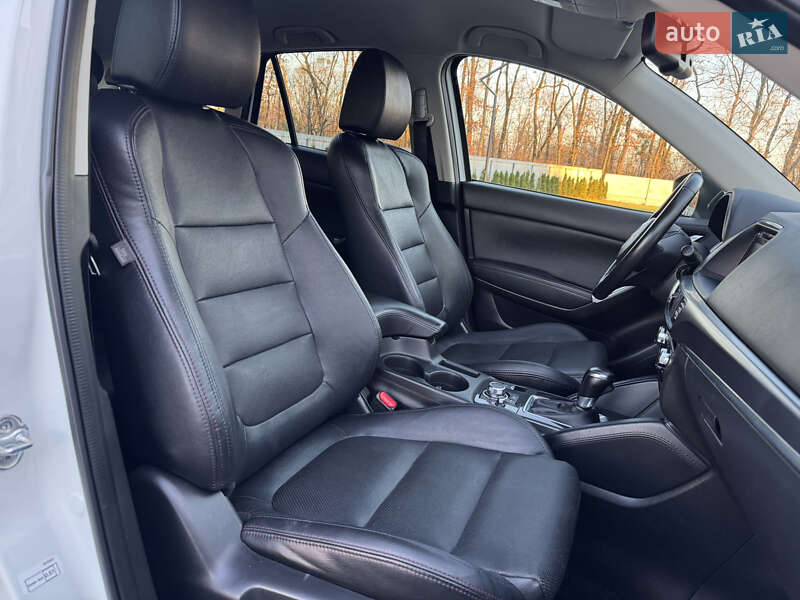Позашляховик / Кросовер Mazda CX-5 2015 в Луцьку