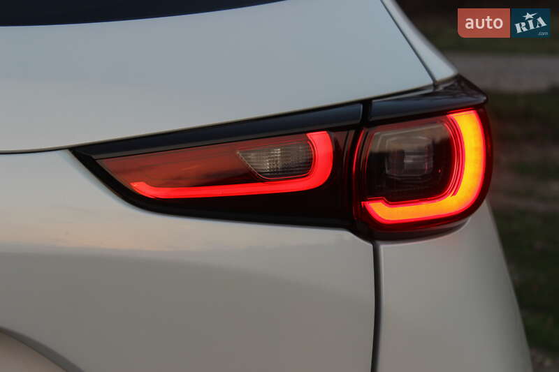 Внедорожник / Кроссовер Mazda CX-5 2023 в Днепре фото 47 Внедорожник / Кроссовер Mazda CX-5 2023 в Днепре