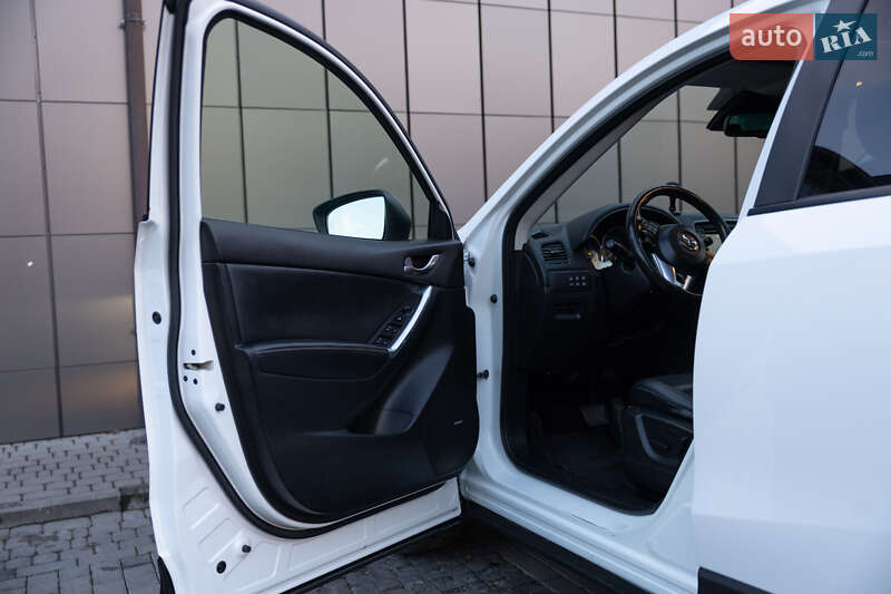 Позашляховик / Кросовер Mazda CX-5 2014 в Дубні
