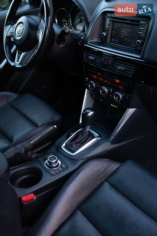 Позашляховик / Кросовер Mazda CX-5 2014 в Дубні
