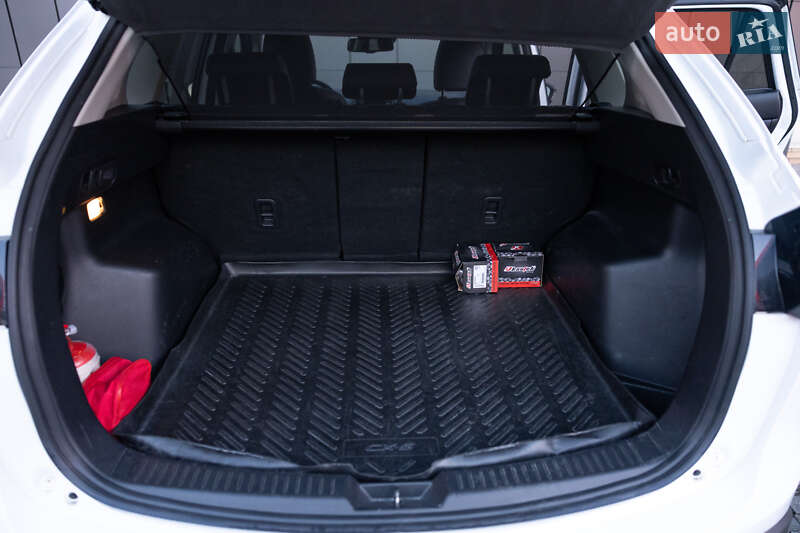 Позашляховик / Кросовер Mazda CX-5 2014 в Дубні