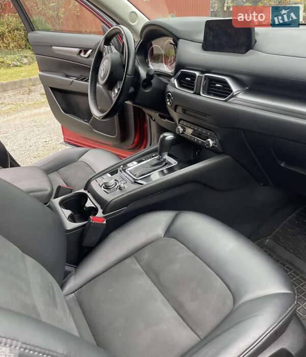 Внедорожник / Кроссовер Mazda CX-5 2019 в Воловце