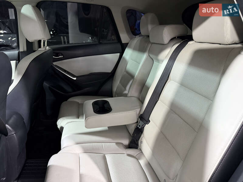 Внедорожник / Кроссовер Mazda CX-5 2015 в Одессе