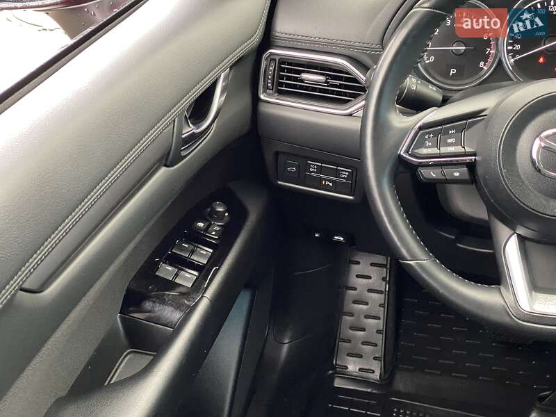 Позашляховик / Кросовер Mazda CX-5 2019 в Києві фото 38 Позашляховик / Кросовер Mazda CX-5 2019 в Києві