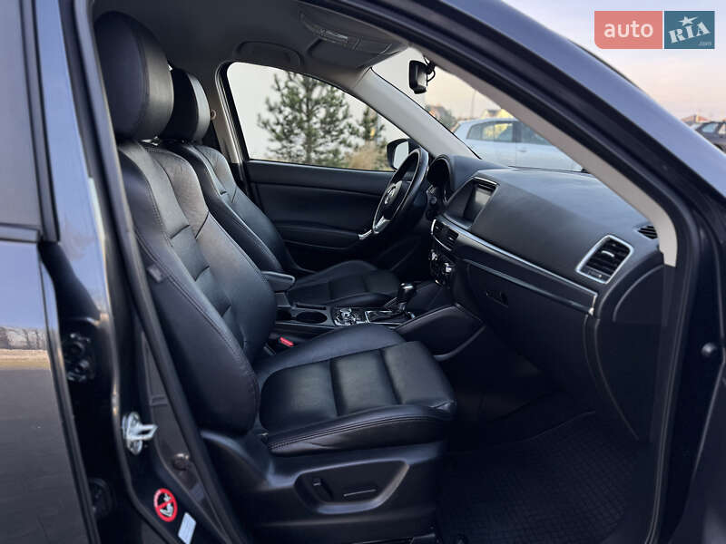 Позашляховик / Кросовер Mazda CX-5 2015 в Луцьку