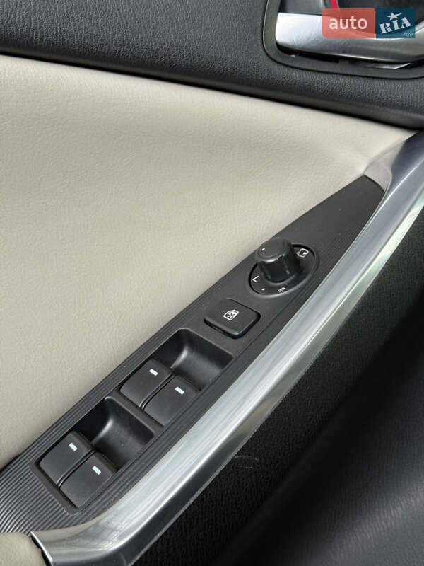 Внедорожник / Кроссовер Mazda CX-5 2013 в Самборе