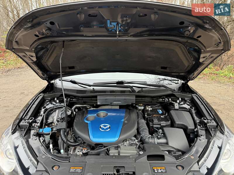 Внедорожник / Кроссовер Mazda CX-5 2012 в Черновцах