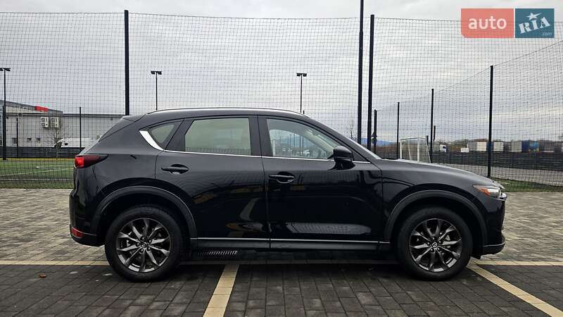 Внедорожник / Кроссовер Mazda CX-5 2017 в Мукачево фото 9 Внедорожник / Кроссовер Mazda CX-5 2017 в Мукачево