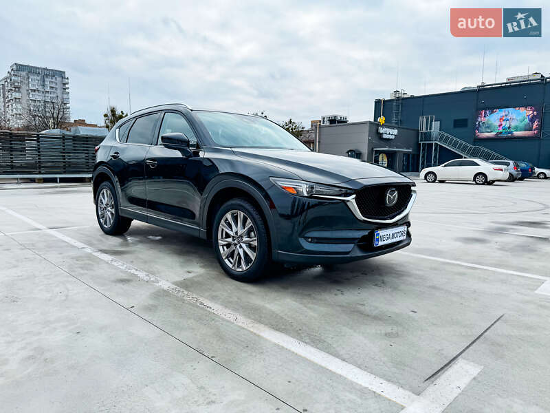 Внедорожник / Кроссовер Mazda CX-5 2020 в Киеве