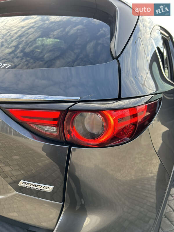Позашляховик / Кросовер Mazda CX-5 2017 в Харкові