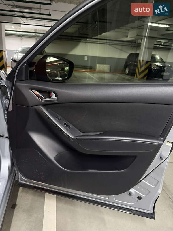 Внедорожник / Кроссовер Mazda CX-5 2016 в Киеве