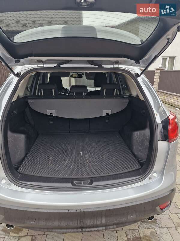 Внедорожник / Кроссовер Mazda CX-5 2016 в Шептицькому